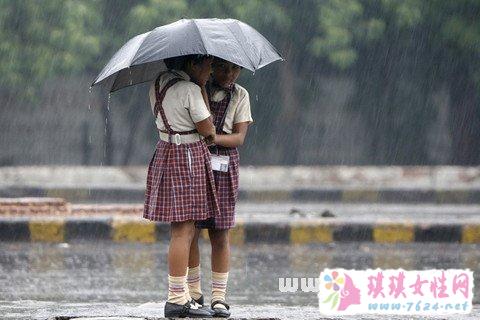 梦见雨中