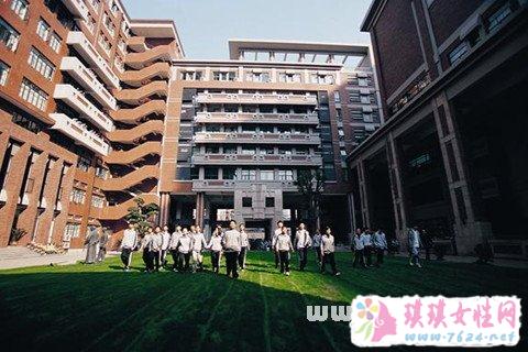 梦见学校