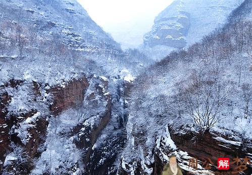 梦见山崩地裂逃生成功