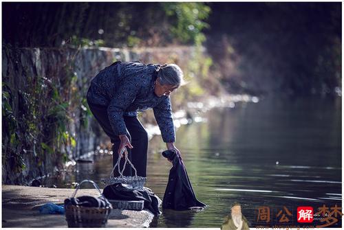 梦见已故的奶奶又病危